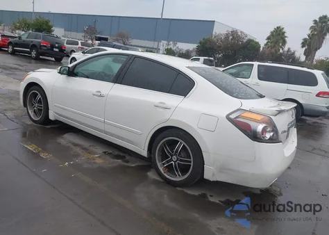 2010 Nissan Altima 2.5 S from USA, damaged, VIN 1N4AL2AP8AN426693